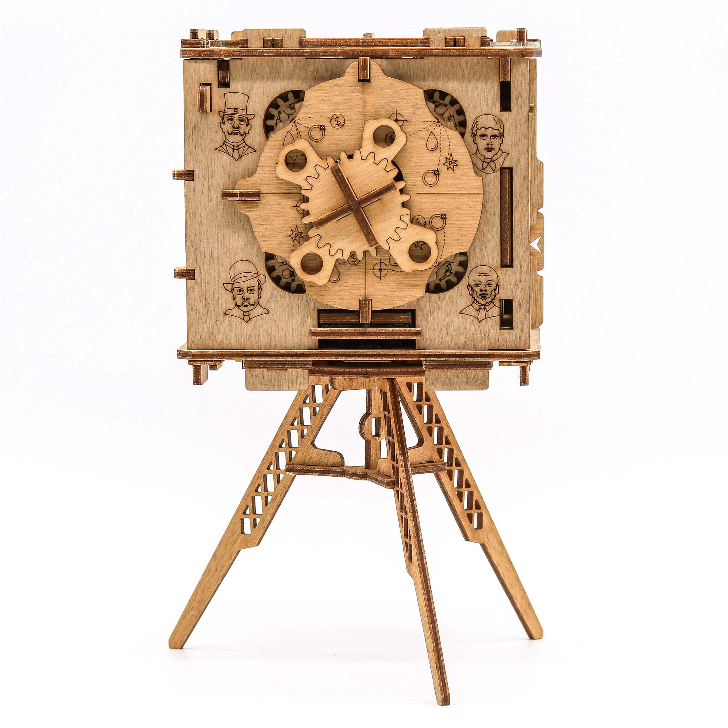 Detaljebillede af Cluebox: Sherlock's Camera – Escape Room in a Box