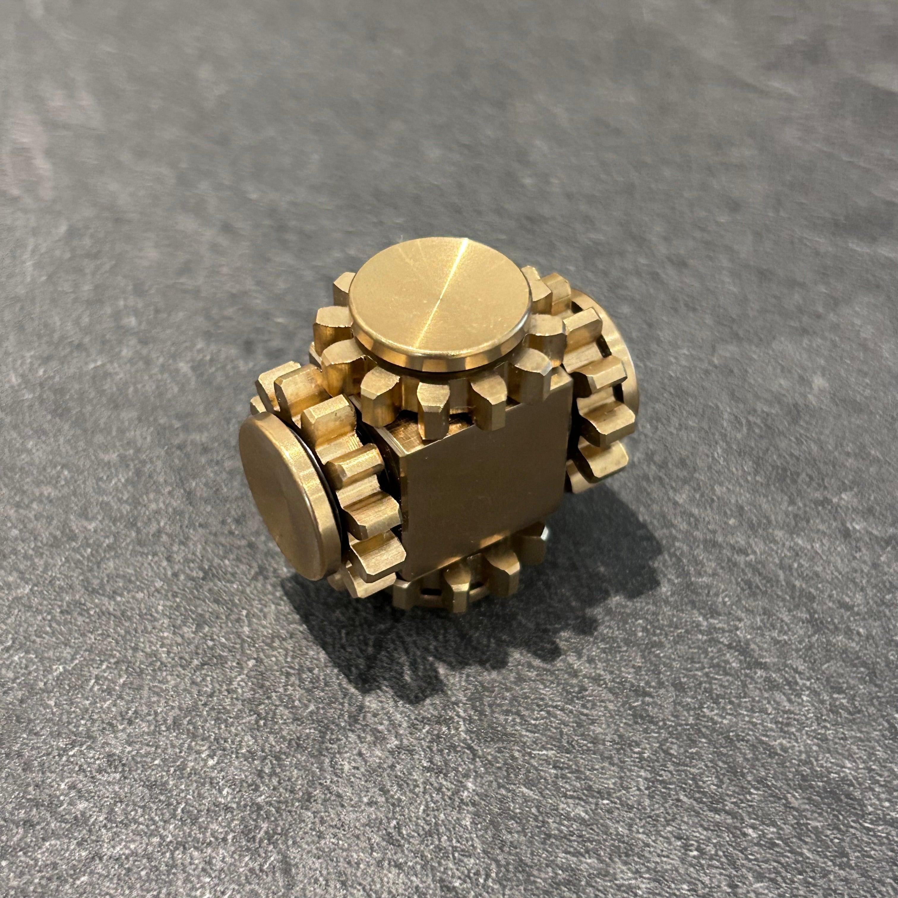 Detaljebillede af 4 Wheel Cube Spinner