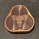 Detaljebillede af Cobber Metal Triangle Slider