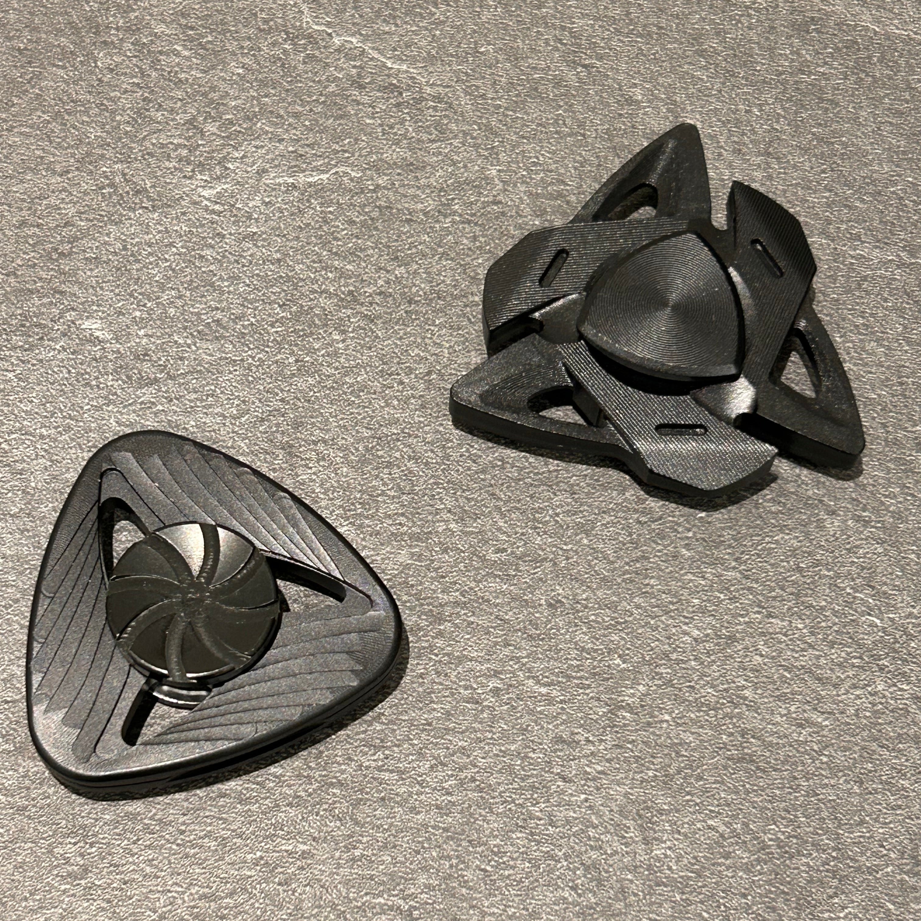 Detaljebillede af Black Metal Phantom Spinner