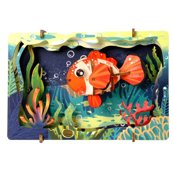 Clownfish 3D Puzzle fra EscapeWelt – 3D Træpuslespil for Kids vist som samlet model