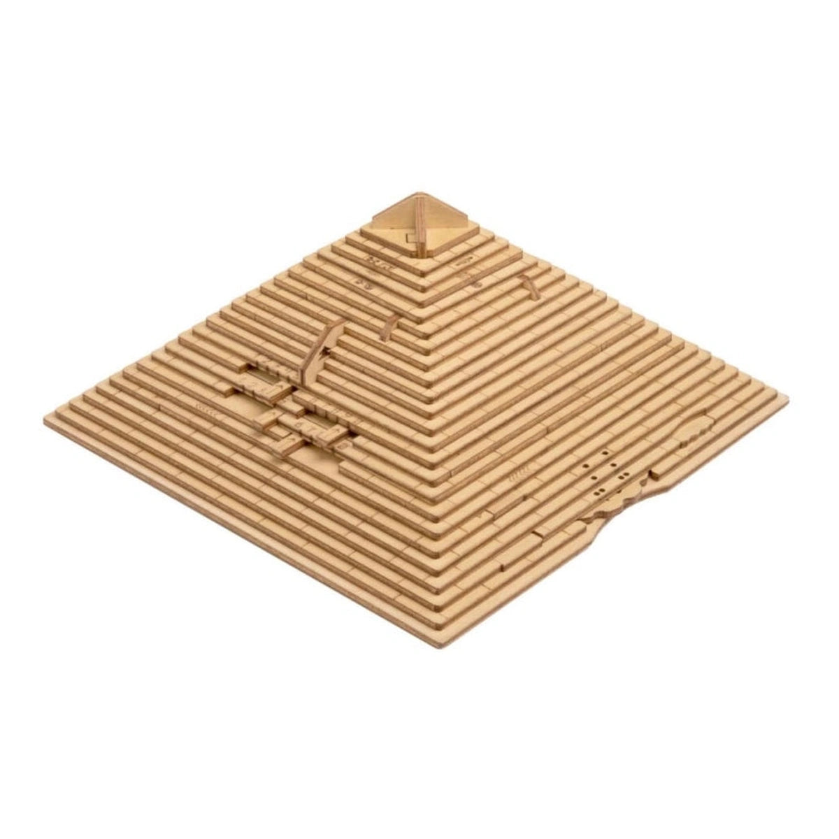 Quest Pyramid fra EscapeWelt – Escape Room in a Box vist som samlet model